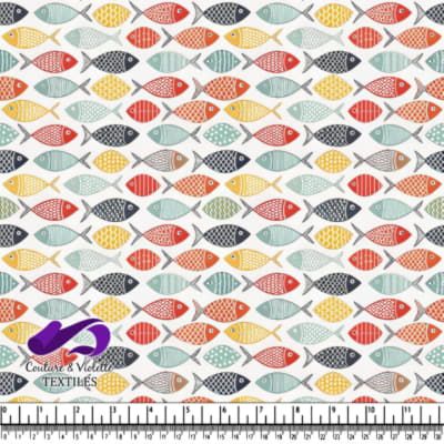 Motif Coloré de Poissons Stylisés sur Fond Blanc
