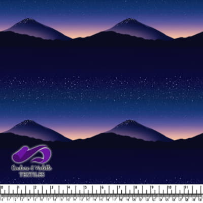 Montagne enneigée sous une nuit étoilée