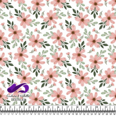 Motif Floral Rose avec Feuilles Vertes sur Fond Blanc