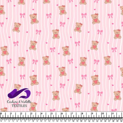 Pink teddy bears with hearts and bows pattern